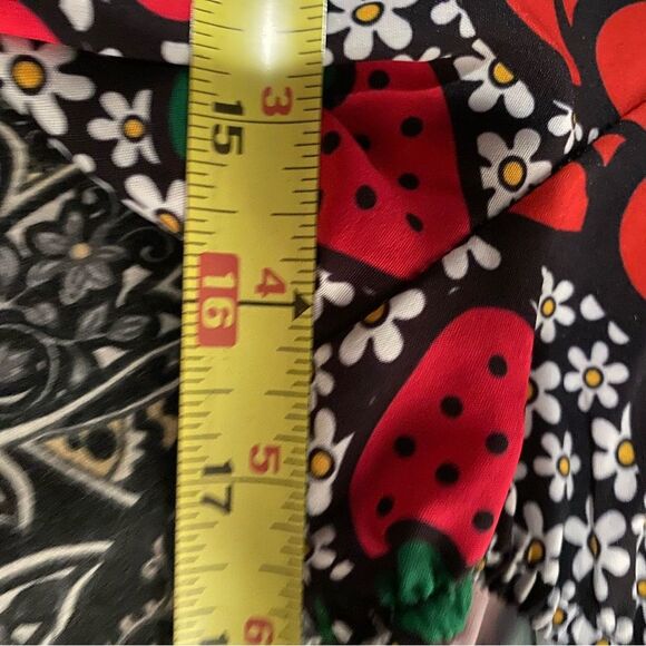 Hello Kitty S Sanrio Strawberry Dress Kawaii Fruit Coquette Colorful Red Black - Picture 11 of 11